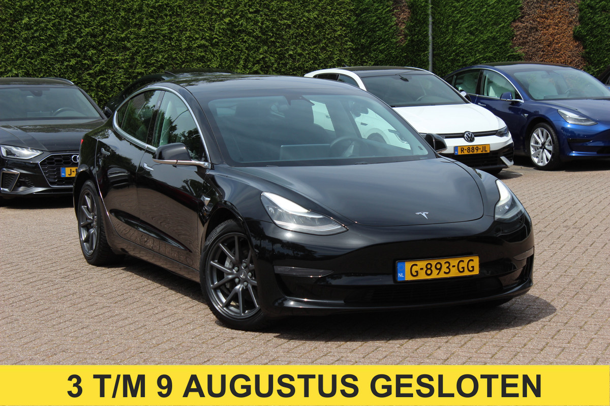 Tesla Model 3 Long Range AWD 75 kWh / SoH 86,8% / Trekhaak / Autopilot / Panoramadak / Camera / Premium Audio / 18'' / Leder / Stoel+Stuurverwarming / ACC