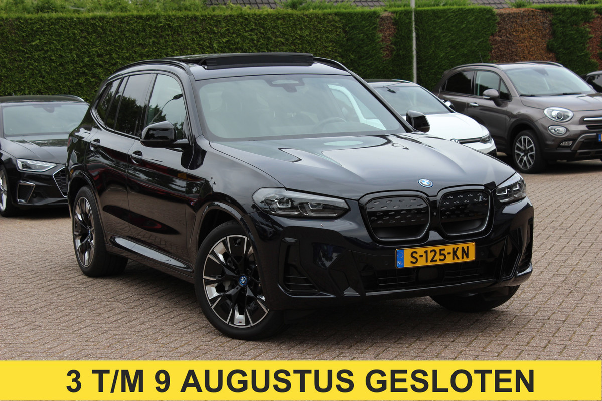 BMW iX3 High Executive 80 kWh / SoH 95,6% / Trekhaak / Panoramadak / 360Camera / Head-up / 20'' / Leder / Harman Kardon / Sfeerverlichting / Dodehoek / DAB / Stoelverwarming / ACC