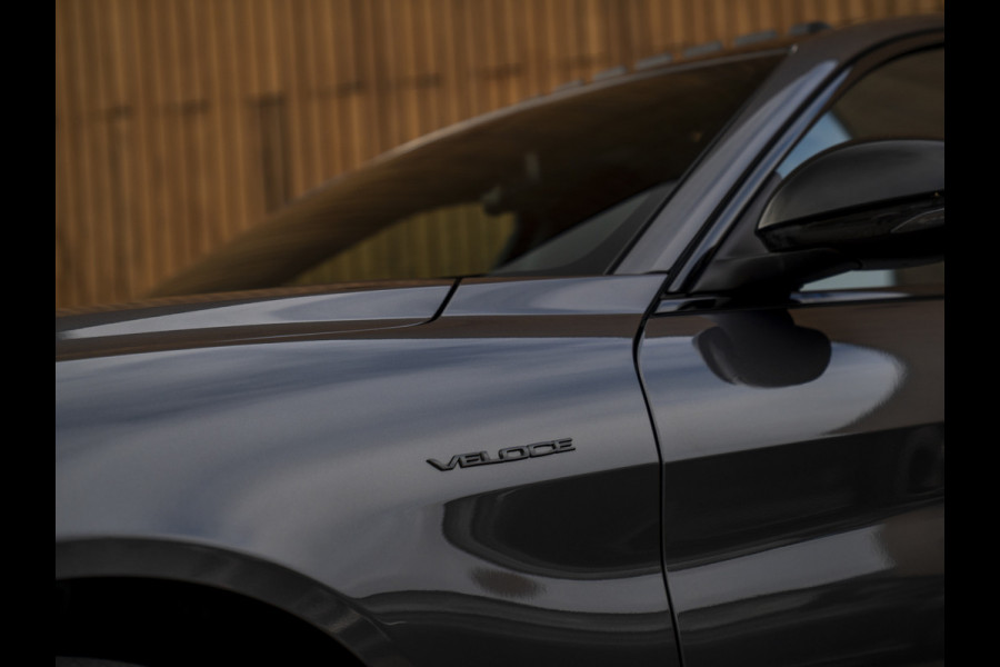 Alfa Romeo Giulia 2.0T Veloce 280pk AWD Full Option! | Pano-dak | Harman/Kardon | Ragazzon | Adapt. cruise | CarPlay