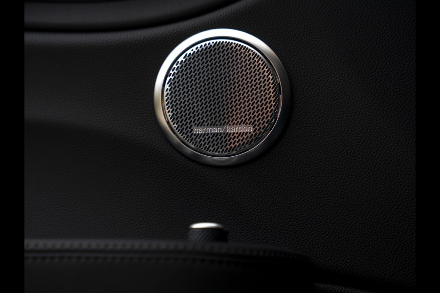 Alfa Romeo Giulia 2.0T Veloce 280pk AWD Full Option! | Pano-dak | Harman/Kardon | Ragazzon | Adapt. cruise | CarPlay