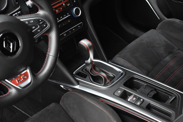Renault Mégane 1.8 TCe 280 RS | 4Control | Head-Up | CarPlay | 19'' Wielen | Stoelverwarming |