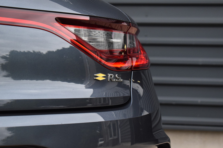 Renault Mégane 1.8 TCe 280 RS | 4Control | Head-Up | CarPlay | 19'' Wielen | Stoelverwarming |