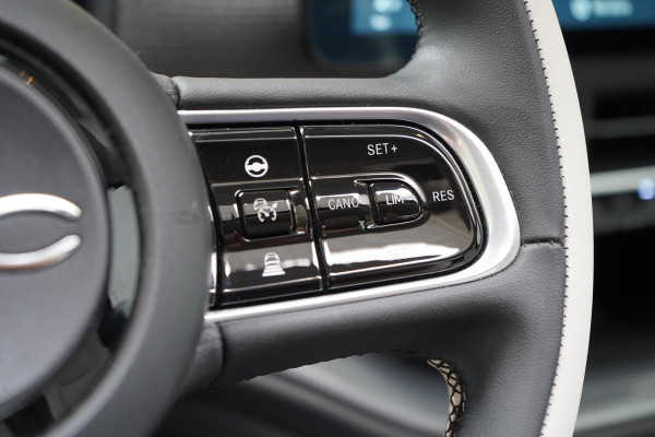 Fiat 500 La Prima 42 kWh | SoH 90,6% | Schuif/kanteldak | Carplay | Adaptive cruise | Parkeersensoren | Pack winter | Lm velgen