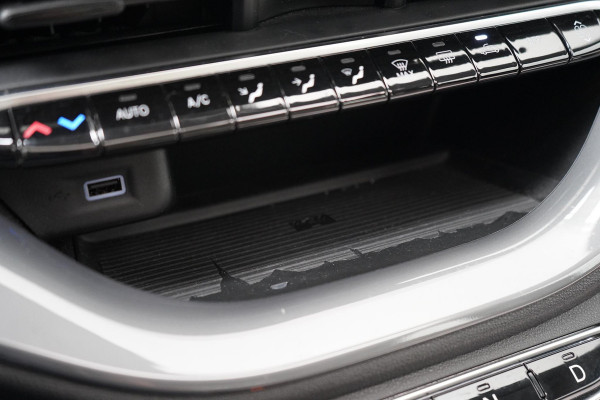 Fiat 500 La Prima 42 kWh | SoH 90,6% | Schuif/kanteldak | Carplay | Adaptive cruise | Parkeersensoren | Pack winter | Lm velgen