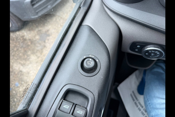 Ford Transit Custom 300 2.0 TDCI L2H1 Trend / Camera / app connect / 3 zits / cruise