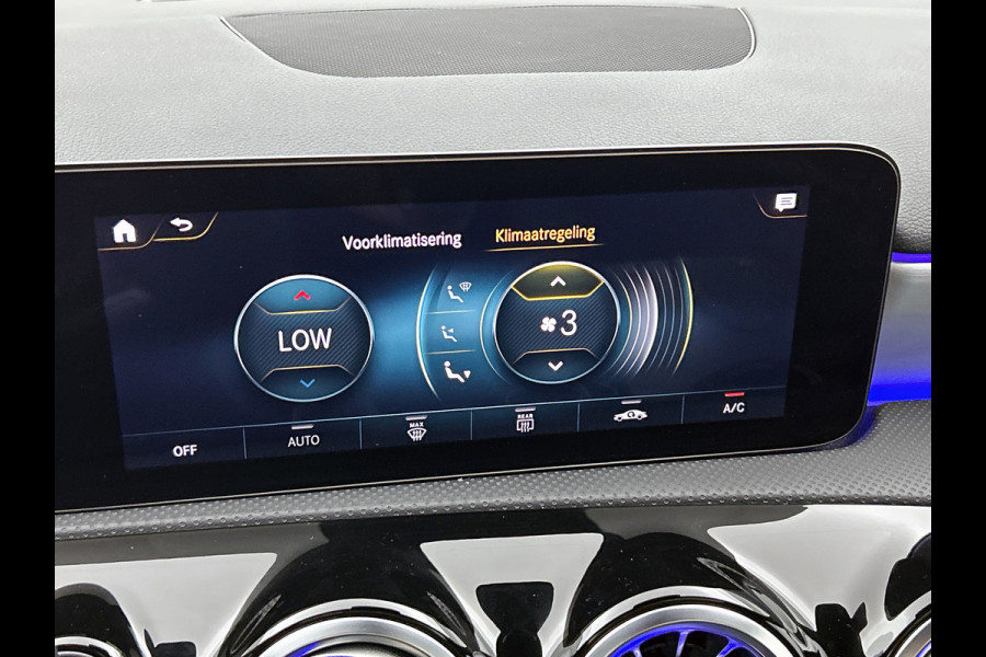 Mercedes-Benz A-Klasse 250 e Business Solution AMG Limited Panoramadak | AMG Line | Night pakket | Stoelverwarming | Achteruitrij camera Inclusief 24 maanden Mercedes-Benz Certified garantie voor Europa.