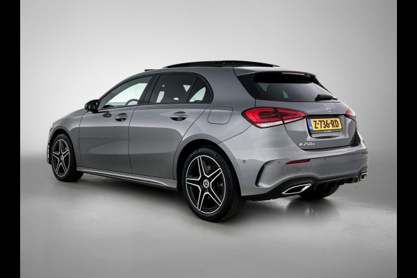 Mercedes-Benz A-Klasse 250 e Business Solution AMG Limited Panoramadak | AMG Line | Night pakket | Stoelverwarming | Achteruitrij camera Inclusief 24 maanden Mercedes-Benz Certified garantie voor Europa.