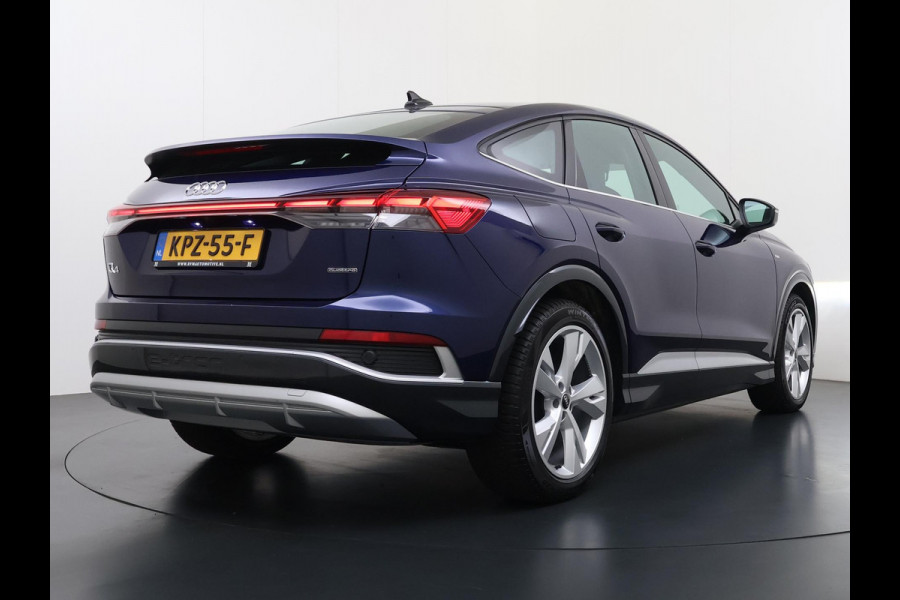 Audi Q4 Sportback e-tron 45 Edition 82 kWh S-LINE| 10.000KM! | STOELVERWARMING| ELEKTRISCHE ACHTERKLEP| ACHTERUITRIJCAMERA | MATRIX LED|