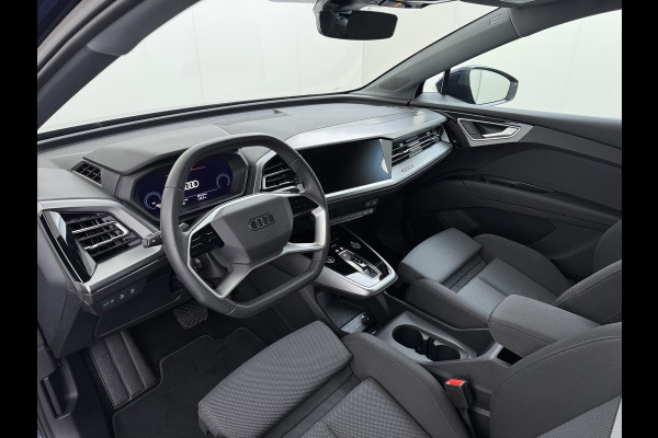 Audi Q4 Sportback e-tron 45 Edition 82 kWh S-LINE| 10.000KM! | STOELVERWARMING| ELEKTRISCHE ACHTERKLEP| ACHTERUITRIJCAMERA | MATRIX LED|