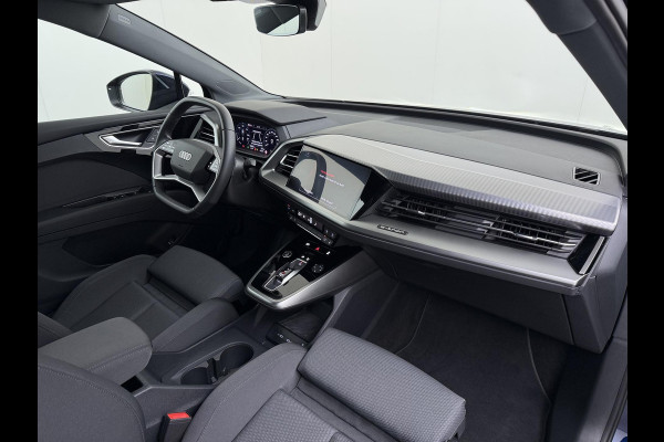 Audi Q4 Sportback e-tron 45 Edition 82 kWh S-LINE| 10.000KM! | STOELVERWARMING| ELEKTRISCHE ACHTERKLEP| ACHTERUITRIJCAMERA | MATRIX LED|