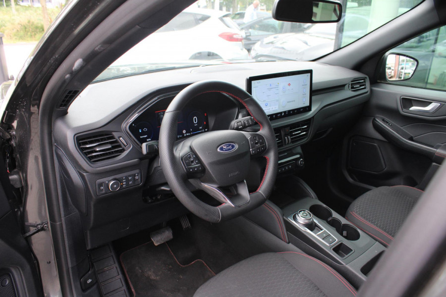 Ford Kuga 2.5 PHEV ST-Line | NL Auto | Winterpack | Electrisch Wegklapbare Trekhaak | Camera | Privacy Glass