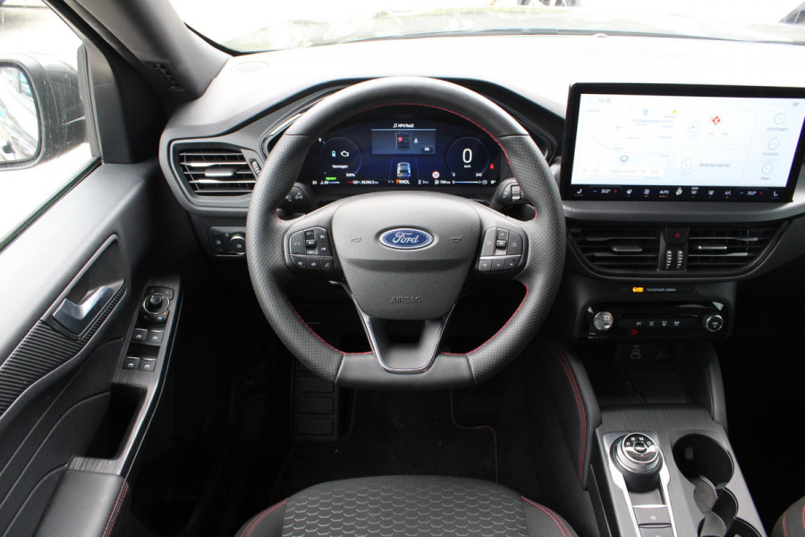 Ford Kuga 2.5 PHEV ST-Line | NL Auto | Winterpack | Electrisch Wegklapbare Trekhaak | Camera | Privacy Glass