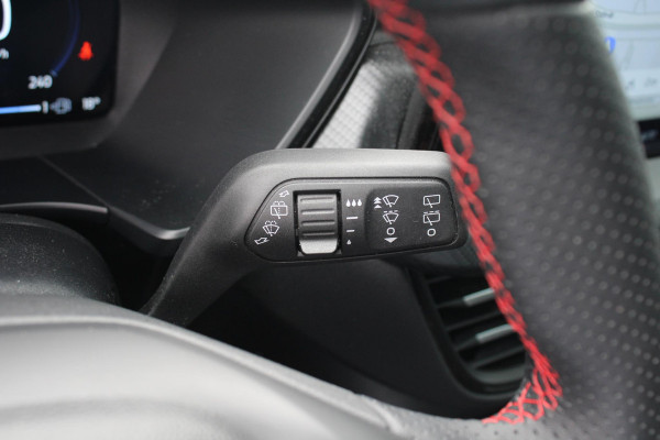 Ford Kuga 2.5 PHEV ST-Line | NL Auto | Winterpack | Electrisch Wegklapbare Trekhaak | Camera | Privacy Glass