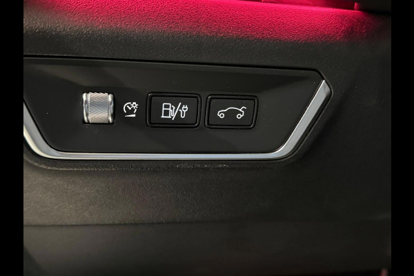 Lynk & Co 01 1.5 261PK Plug-in Hybrid, Pano, Zwarte Hemel, 360 Camera ,Apple Carplay
