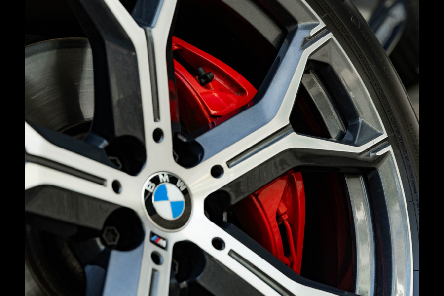 BMW X5 xDrive50e - M-Sport Pro - Pano - Trekhaak - ACC - Comfortzetels