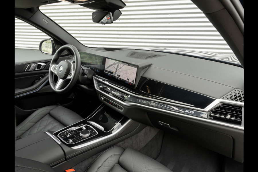 BMW X5 xDrive50e - M-Sport Pro - Pano - Trekhaak - ACC - Comfortzetels