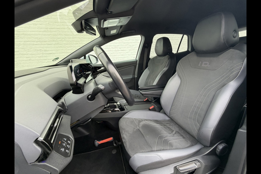 Volkswagen ID.4 Pro 77 kWh Camera Sfeerverlichting Adapt Cruise Clima Stoel/Stuurverwarming Head-up Navi Carplay