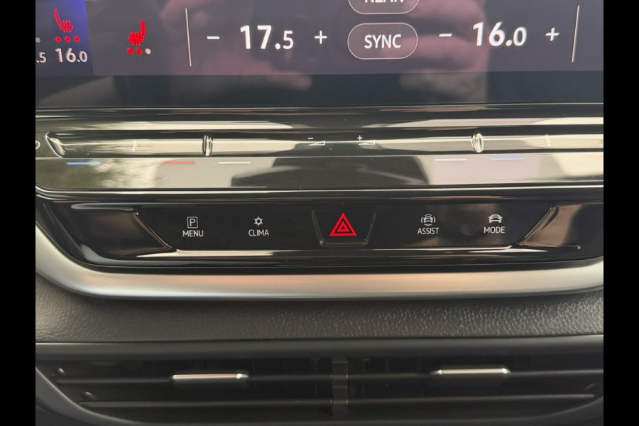 Volkswagen ID.4 Pro 77 kWh Camera Sfeerverlichting Adapt Cruise Clima Stoel/Stuurverwarming Head-up Navi Carplay