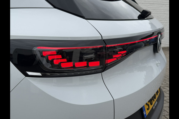 Volkswagen ID.4 Pro 77 kWh Camera Sfeerverlichting Adapt Cruise Clima Stoel/Stuurverwarming Head-up Navi Carplay