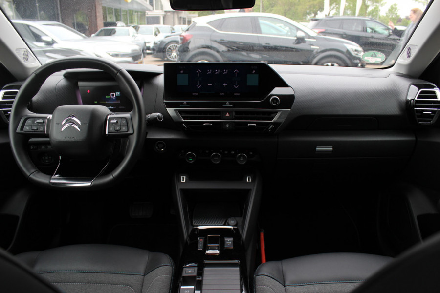 Citroën Ë-C4 Feel 50 kWh / SoH 96,4%! / Camera / Head-up / Keyless / CarPlay / 18'' / Dodehoek / DAB / Cruise Control / Full-LED