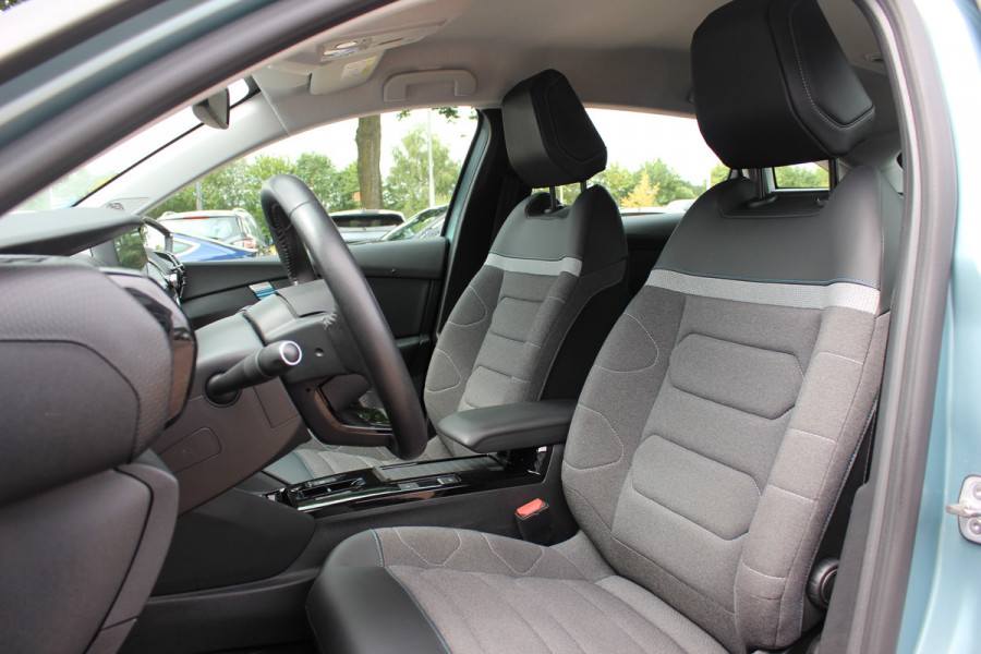 Citroën Ë-C4 Feel 50 kWh / SoH 96,4%! / Camera / Head-up / Keyless / CarPlay / 18'' / Dodehoek / DAB / Cruise Control / Full-LED