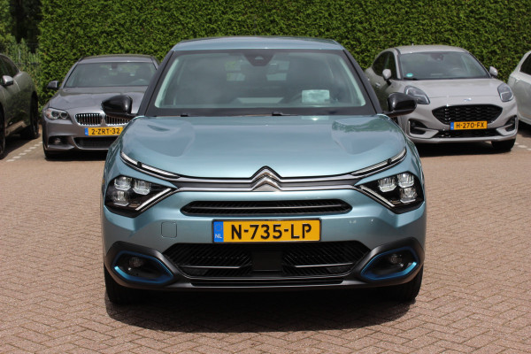 Citroën Ë-C4 Feel 50 kWh / SoH 96,4%! / Camera / Head-up / Keyless / CarPlay / 18'' / Dodehoek / DAB / Cruise Control / Full-LED