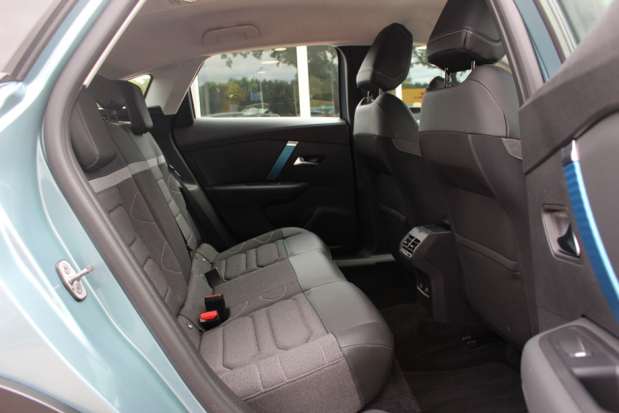Citroën Ë-C4 Feel 50 kWh / SoH 96,4%! / Camera / Head-up / Keyless / CarPlay / 18'' / Dodehoek / DAB / Cruise Control / Full-LED