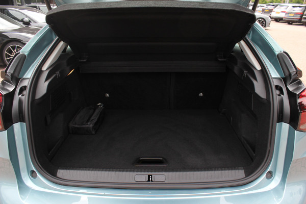 Citroën Ë-C4 Feel 50 kWh / SoH 96,4%! / Camera / Head-up / Keyless / CarPlay / 18'' / Dodehoek / DAB / Cruise Control / Full-LED