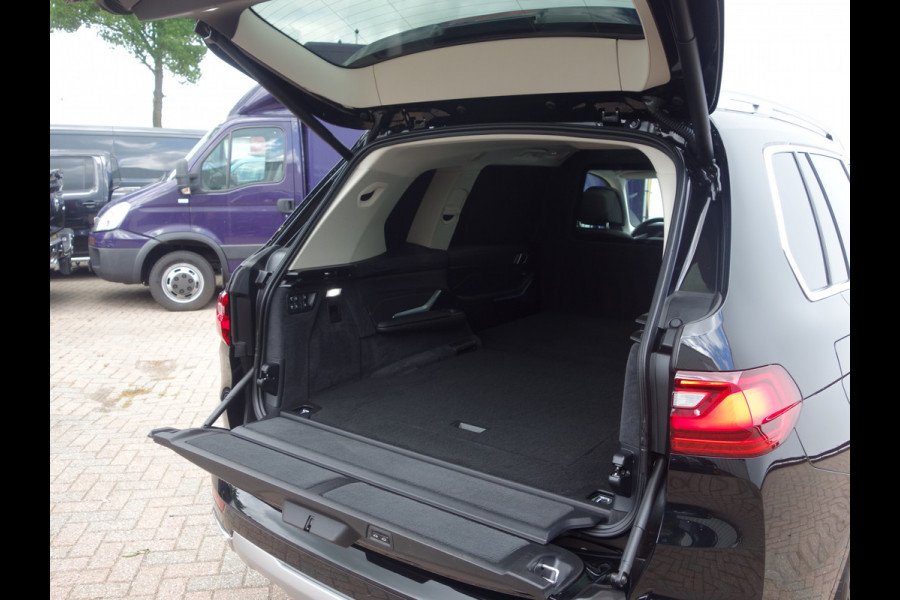 BMW X7 xDrive 30D VAN High Executive Pano.dak Leer Trekhaak Grijskenteken