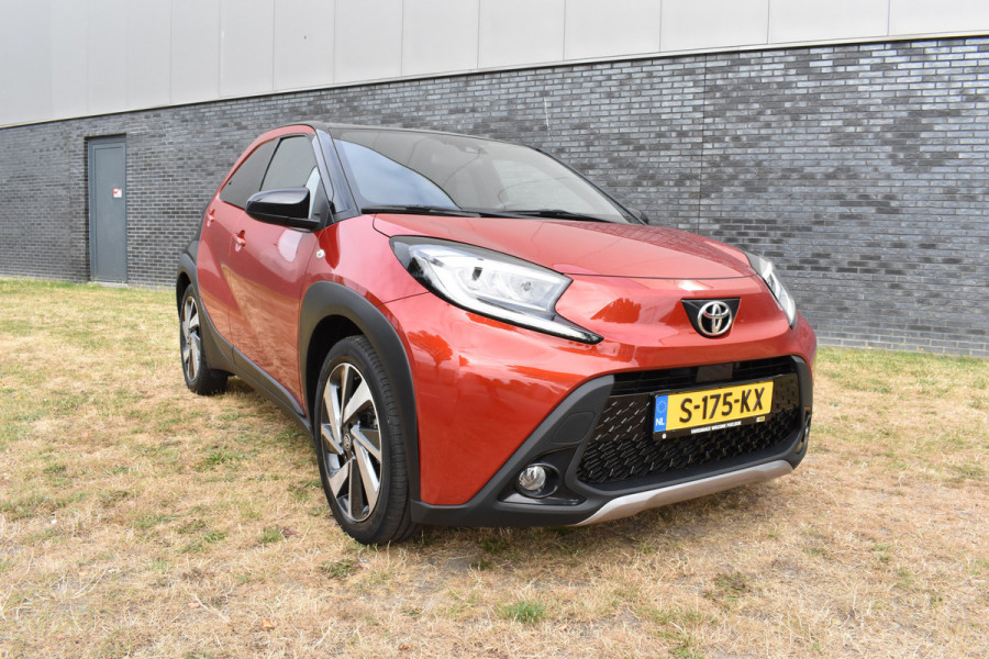 Toyota Aygo X 1.0 VVT-i MT Envy Jbl Navigatie Carplay