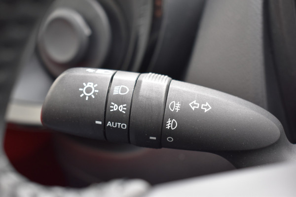 Toyota Aygo X 1.0 VVT-i MT Envy Jbl Navigatie Carplay