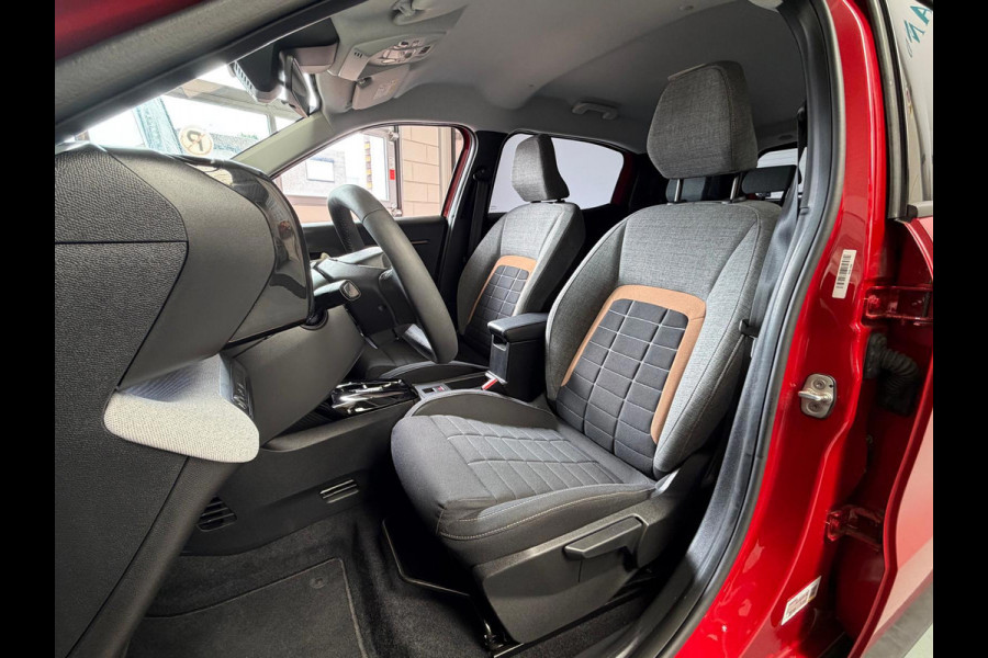 Citroën C3 Aircross 1.2 Hybrid 145pk Plus, 1 Jaar Bovag Garantie, Automaat, camera, Carplay