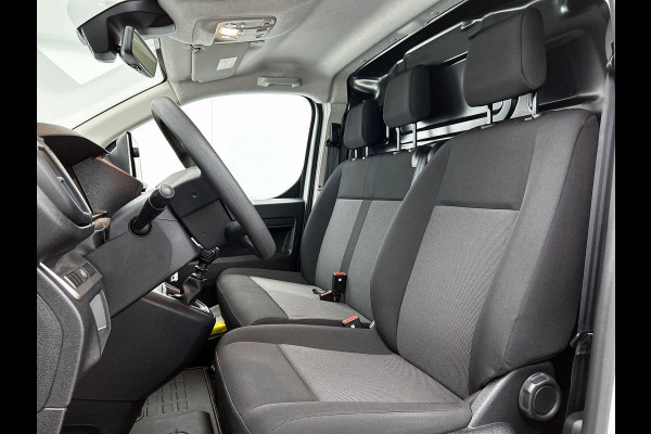 Opel Vivaro 1.5 Diesel 120 S&S L3 Apple Carplay /  Android Auto Parkeersensoren V+A Trekhaak Camera Navigatie Cruise Control LED koplampen houten afwerking laadruimte