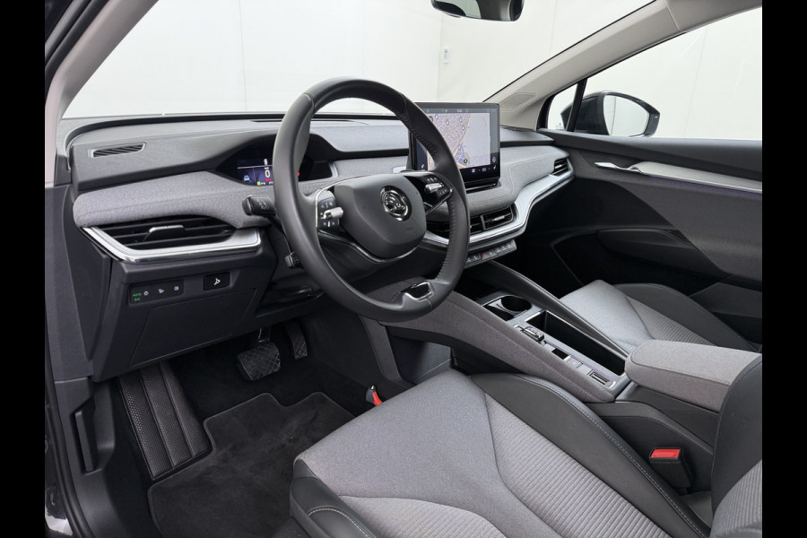 Škoda Enyaq iV60 SOH 94% Camera Adap.Cruise Elek.klep 1/2Leer Elek.Stoel/Memory Bordherk. Lane-dep. Navi Dab Pdc Apple/Android Stoel-/Stuurverw. PrivacyGlas Ecc Usb Led SmartLink 19''LM Business Edition