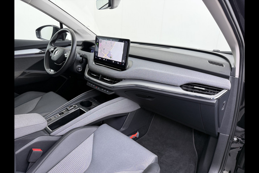 Škoda Enyaq iV60 SOH 94% Camera Adap.Cruise Elek.klep 1/2Leer Elek.Stoel/Memory Bordherk. Lane-dep. Navi Dab Pdc Apple/Android Stoel-/Stuurverw. PrivacyGlas Ecc Usb Led SmartLink 19''LM Business Edition