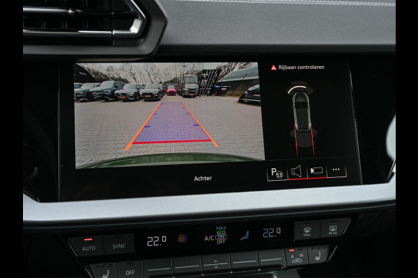 Audi A3 Sportback 45 TFSI e S edition Competition | Panoramadak | 5 jr Garantie | HUD | Sonos Sound | Camera | Ambiance interieur | Active Cruise | S-Seats + Memory | Stoelverwarming | Keyless |