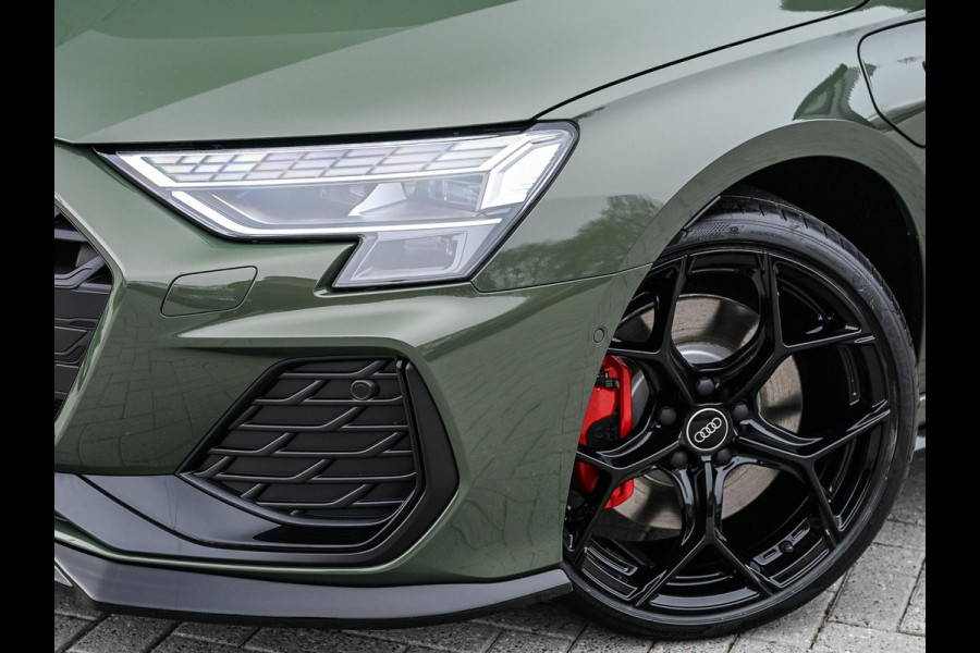 Audi A3 Sportback 45 TFSI e S edition Competition | Panoramadak | 5 jr Garantie | HUD | Sonos Sound | Camera | Ambiance interieur | Active Cruise | S-Seats + Memory | Stoelverwarming | Keyless |