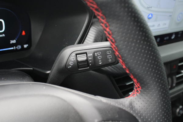 Ford Kuga 2.5 PHEV ST-Line X | NL Auto |  Winterpack | AGR Stoelen | Adaptieve Cruise Control | Electrische Achterklep | B&O Audio |