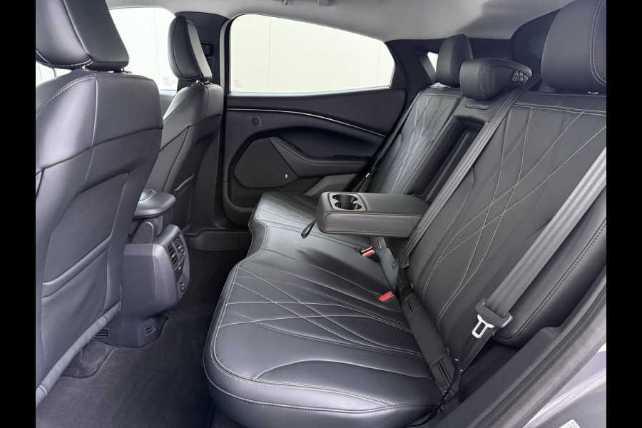 Ford Mustang Mach-E RWD 75kWh 360°Camera Adap.Cruise B&O®-Hifi Leder Stoel/Stuurverw. BLIS Navi Pdc Keyless Android Auto Apple Carplay Elek.Achterklep Lmv 18" DAB Bluetooth Led 1e Eigenaar Dealeronderhouden Origineel Nederlandse Auto