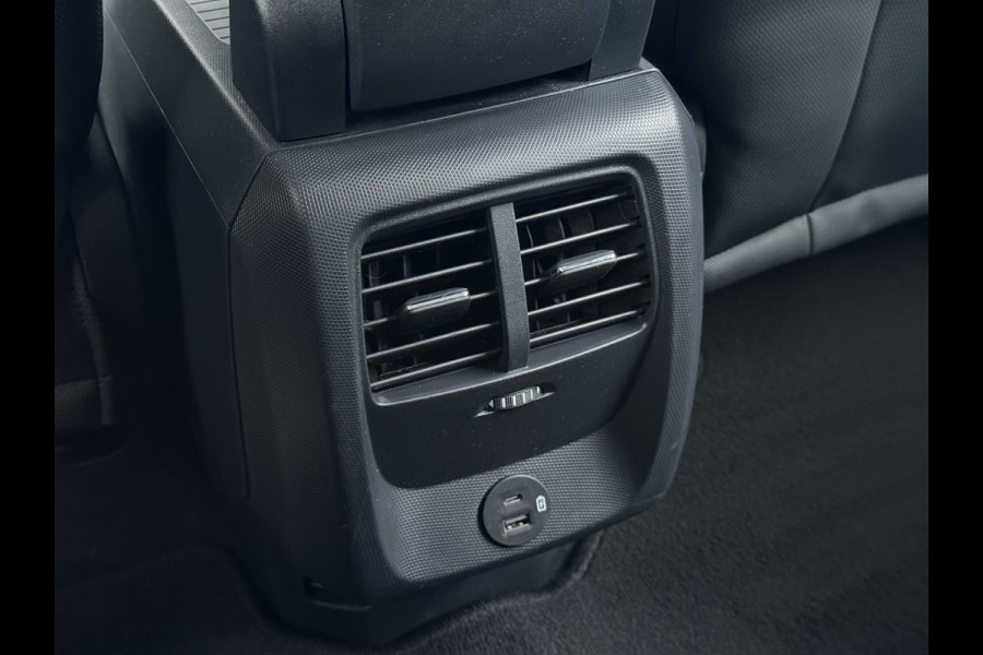 Ford Mustang Mach-E RWD 75kWh 360°Camera Adap.Cruise B&O®-Hifi Leder Stoel/Stuurverw. BLIS Navi Pdc Keyless Android Auto Apple Carplay Elek.Achterklep Lmv 18" DAB Bluetooth Led 1e Eigenaar Dealeronderhouden Origineel Nederlandse Auto