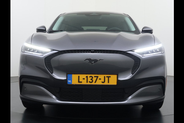 Ford Mustang Mach-E RWD 75kWh 360°Camera Adap.Cruise B&O®-Hifi Leder Stoel/Stuurverw. BLIS Navi Pdc Keyless Android Auto Apple Carplay Elek.Achterklep Lmv 18" DAB Bluetooth Led 1e Eigenaar Dealeronderhouden Origineel Nederlandse Auto