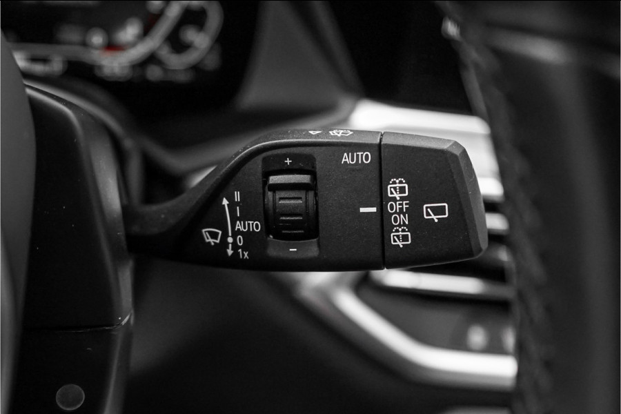 BMW X5 xDrive45e High Executive M-Sport Laser Pano H/K 360° Luchtv 21"