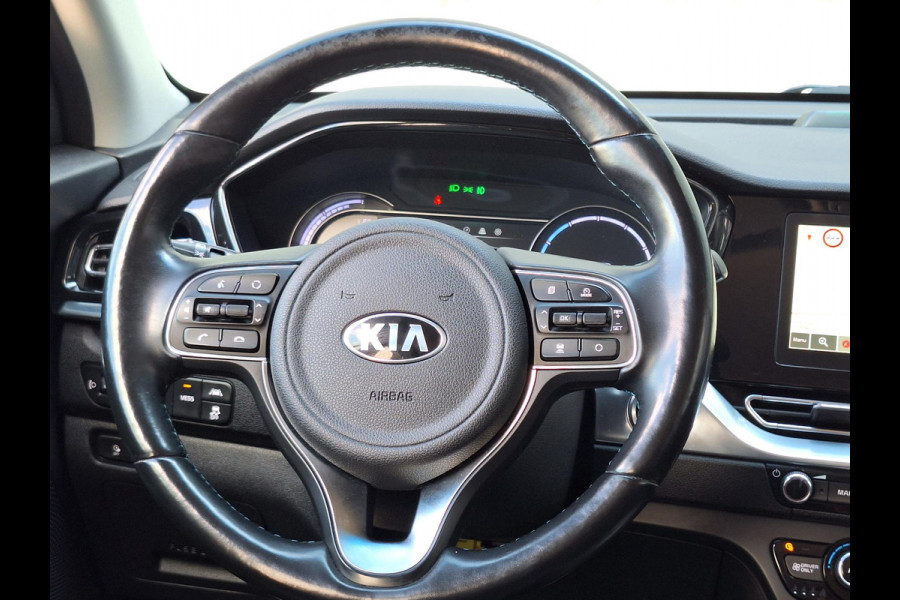 Kia e-Niro ExecutiveLine 64 kWh | SOH: 95,2% | 3 Fase | Leder | Adaptive CC | Climate |