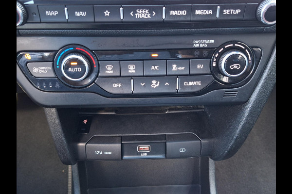 Kia e-Niro ExecutiveLine 64 kWh | SOH: 95,2% | 3 Fase | Leder | Adaptive CC | Climate |