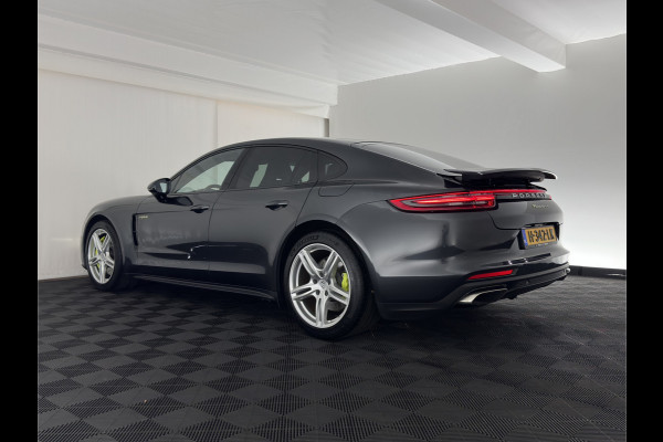 Porsche Panamera 2.9 4 E-Hybrid (Plug-in) Aut. *SPORT-CHRONO | LEATHER | FULL-LED | SOFT-CLOSE | ADAPTIVE-CRUISE | BLINDSPOT | MEMORY-PACK | BOSE-SOUND | HEATED-SPORTSEATS | CARBON | CAMERA | PRIVACY-GLASS | 20''ALU*