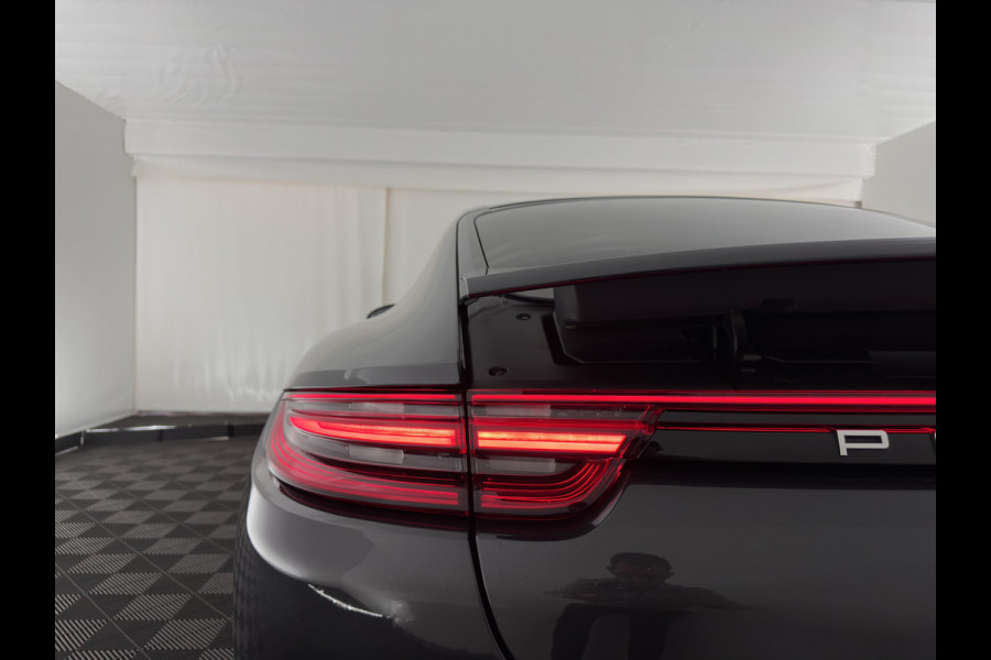 Porsche Panamera 2.9 4 E-Hybrid (Plug-in) Aut. *SPORT-CHRONO | LEATHER | FULL-LED | SOFT-CLOSE | ADAPTIVE-CRUISE | BLINDSPOT | MEMORY-PACK | BOSE-SOUND | HEATED-SPORTSEATS | CARBON | CAMERA | PRIVACY-GLASS | 20''ALU*