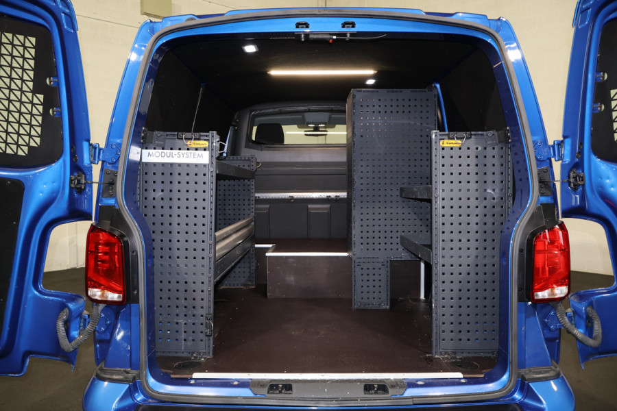 Volkswagen Transporter 2.0 TDI L1 H1 150pk Bulli Automaat
