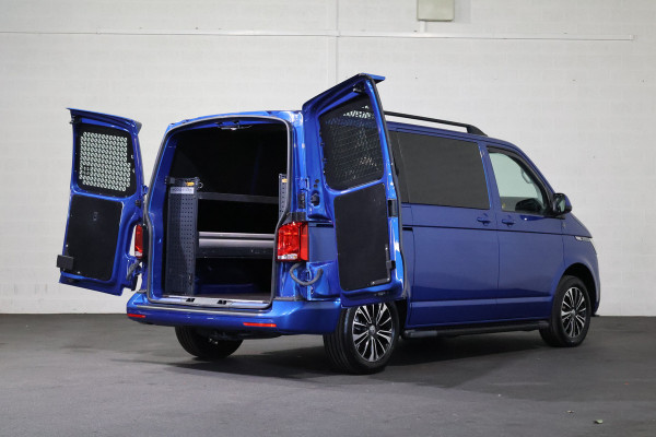 Volkswagen Transporter 2.0 TDI L1 H1 150pk Bulli Automaat