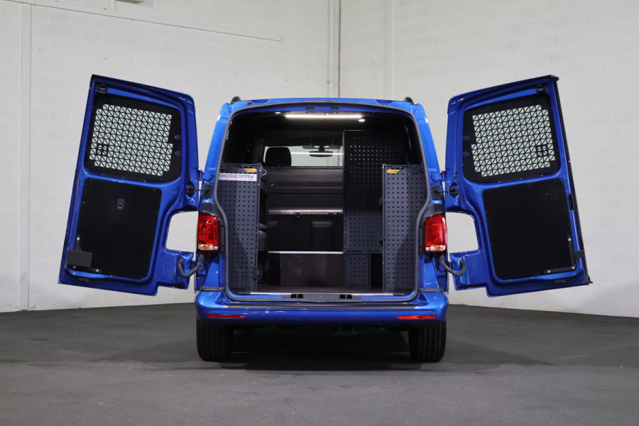 Volkswagen Transporter 2.0 TDI L1 H1 150pk Bulli Automaat