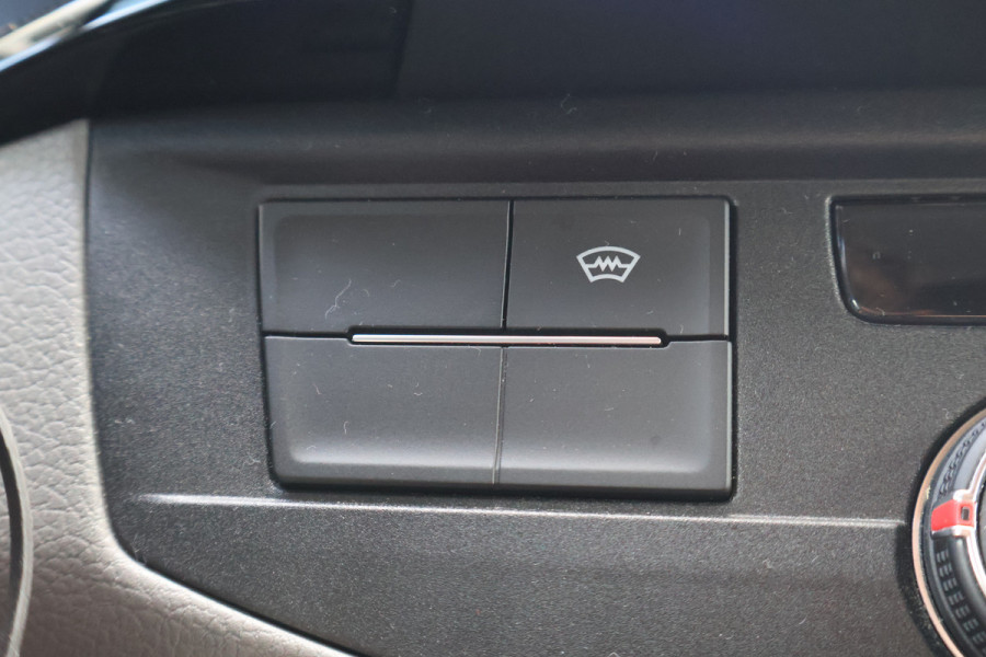 Volkswagen Transporter 2.0 TDI L1 H1 150pk Bulli Automaat